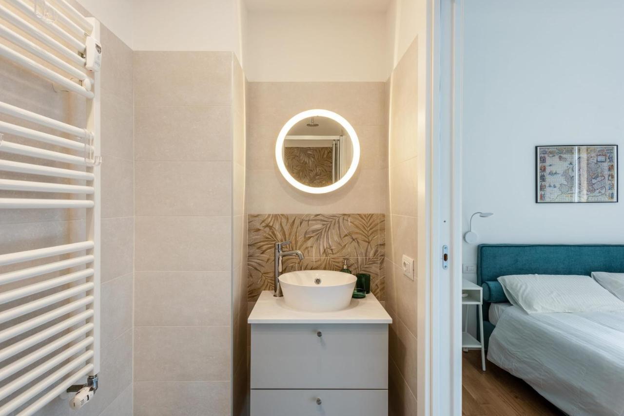 Spacious & Comfortable Apartment In Duomo By Easylife มิลาน ภายนอก รูปภาพ